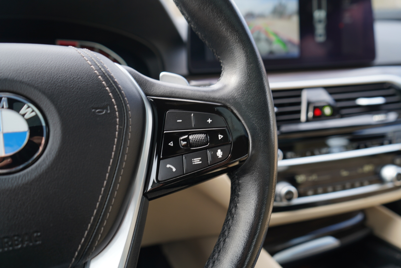 BMW 5 Series 530i xDrive Sedan 2021