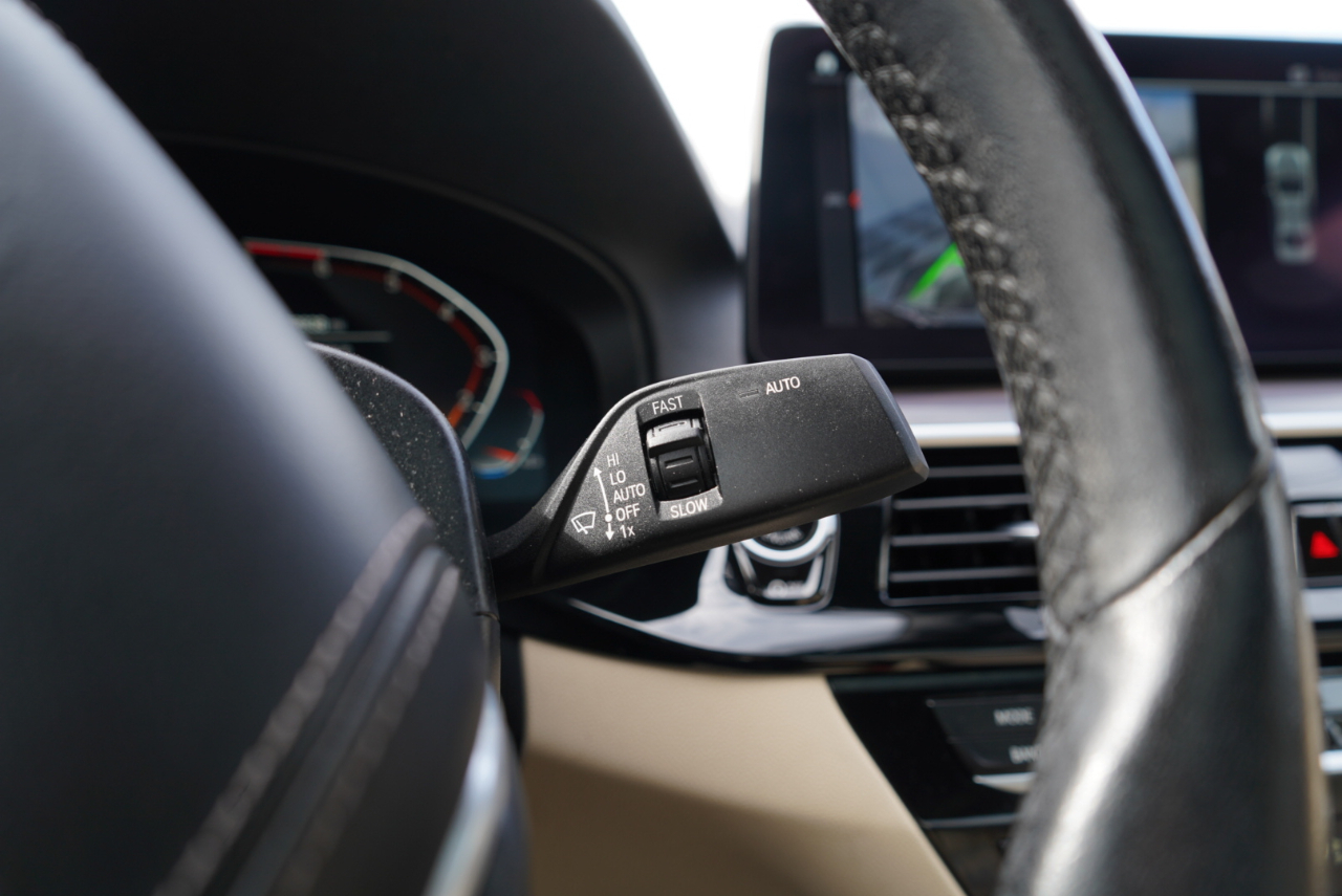 BMW 5 Series 530i xDrive Sedan 2021