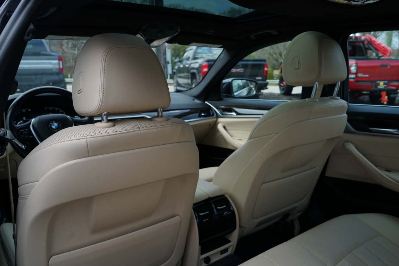 BMW 5 Series 530i xDrive Sedan 2021