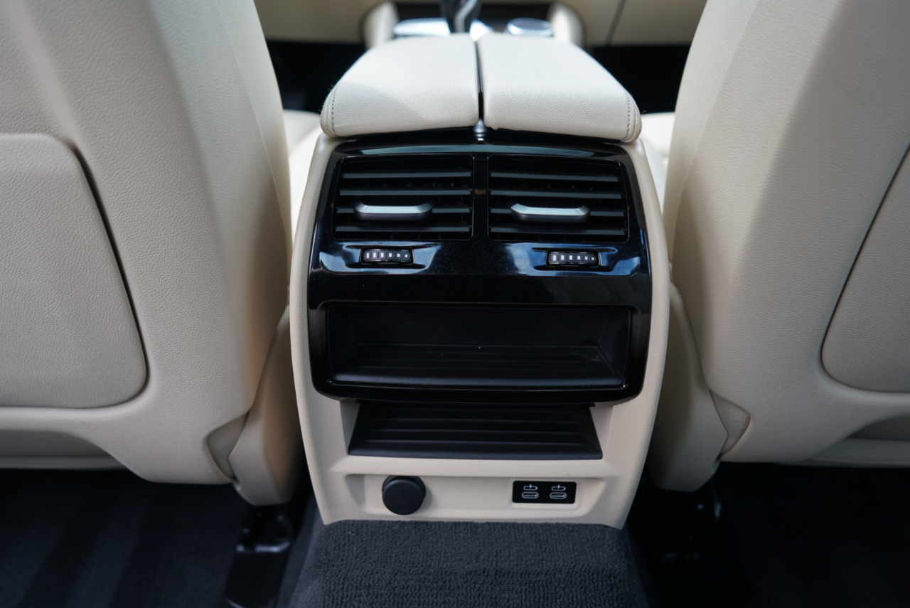 BMW 5 Series 530i xDrive Sedan 2021