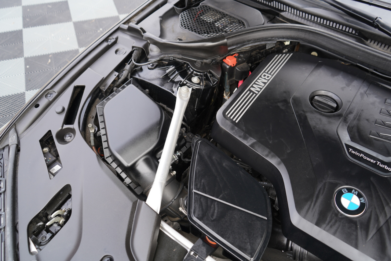 BMW 5 Series 530i xDrive Sedan 2021