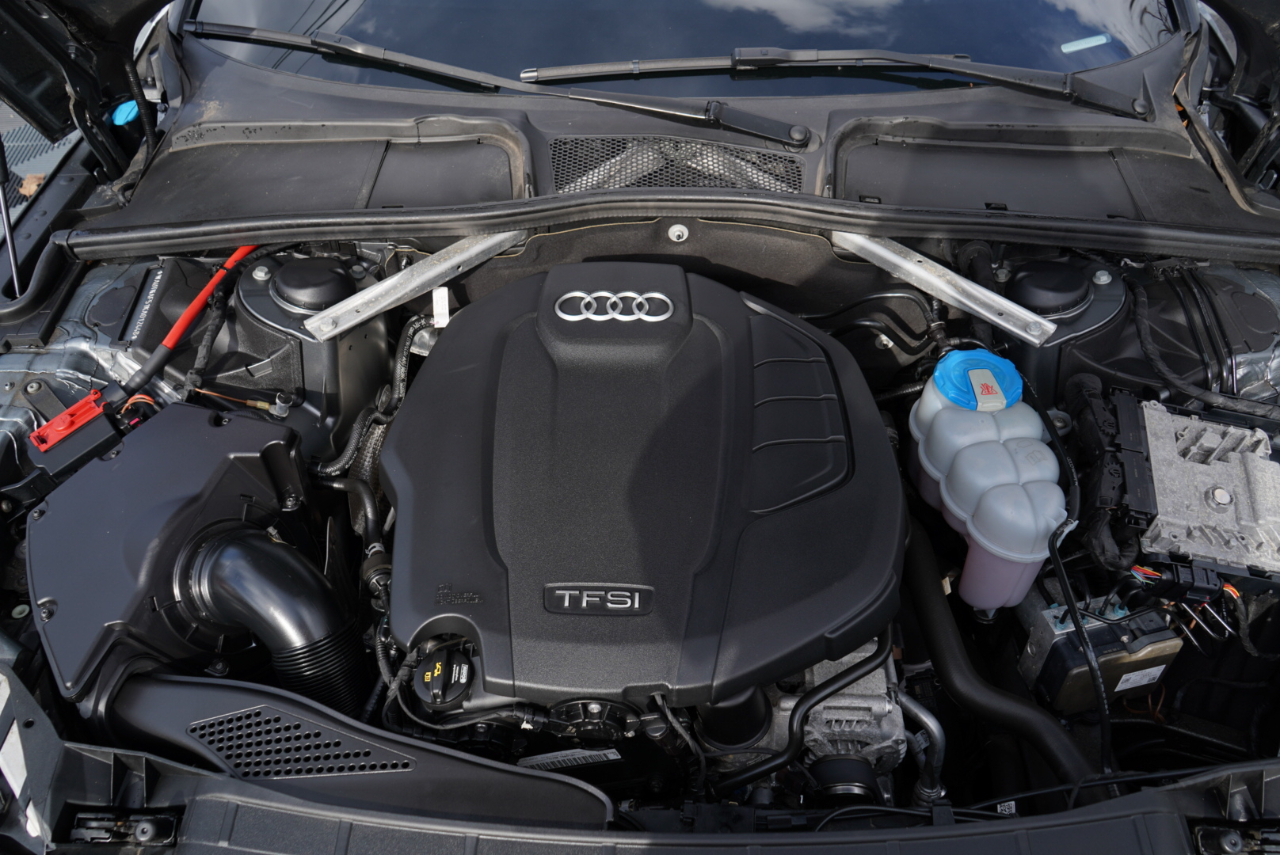 Audi A5 Coupe Premium Plus 45 TFSI quattro 2019