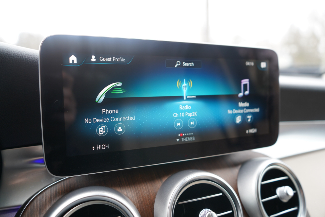 Mercedes-Benz GLC GLC 300 4MATIC SUV 2022