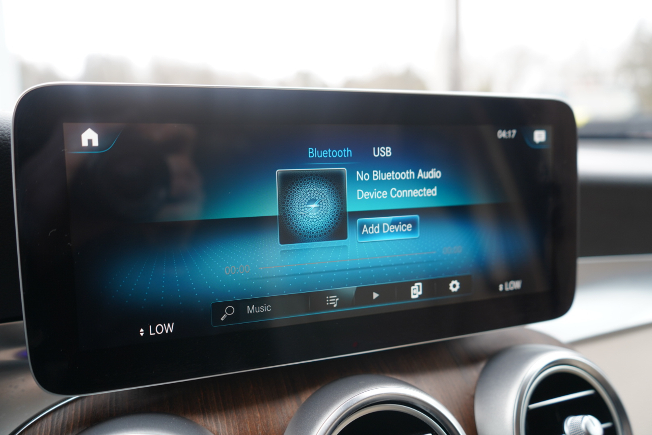 Mercedes-Benz GLC GLC 300 4MATIC SUV 2022