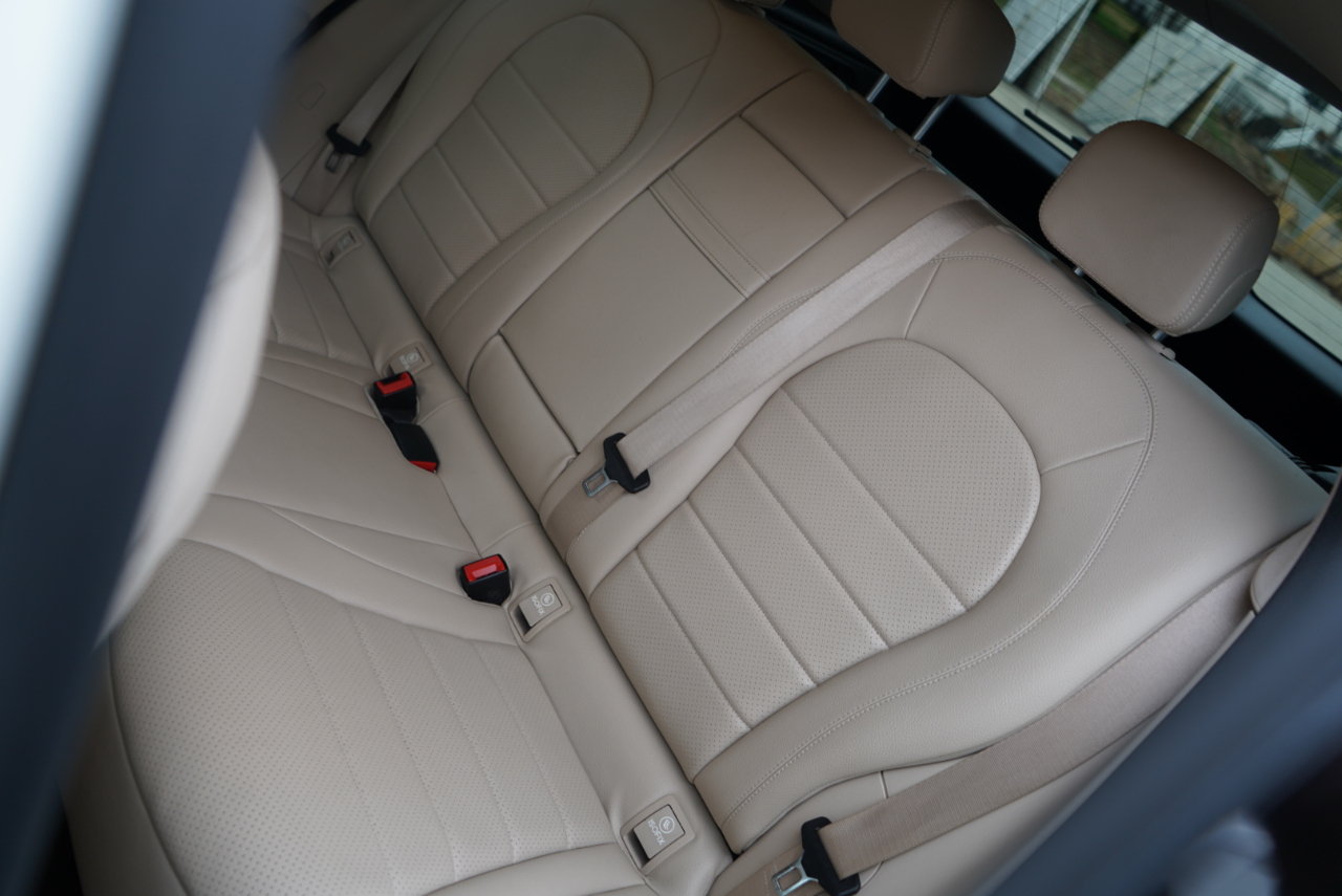 Mercedes-Benz GLC GLC 300 4MATIC SUV 2022