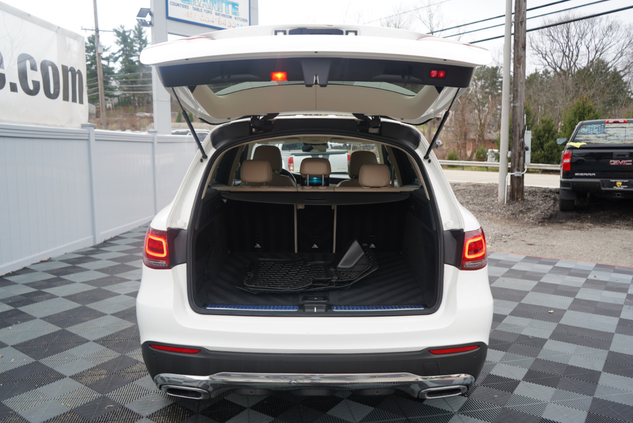 Mercedes-Benz GLC GLC 300 4MATIC SUV 2022