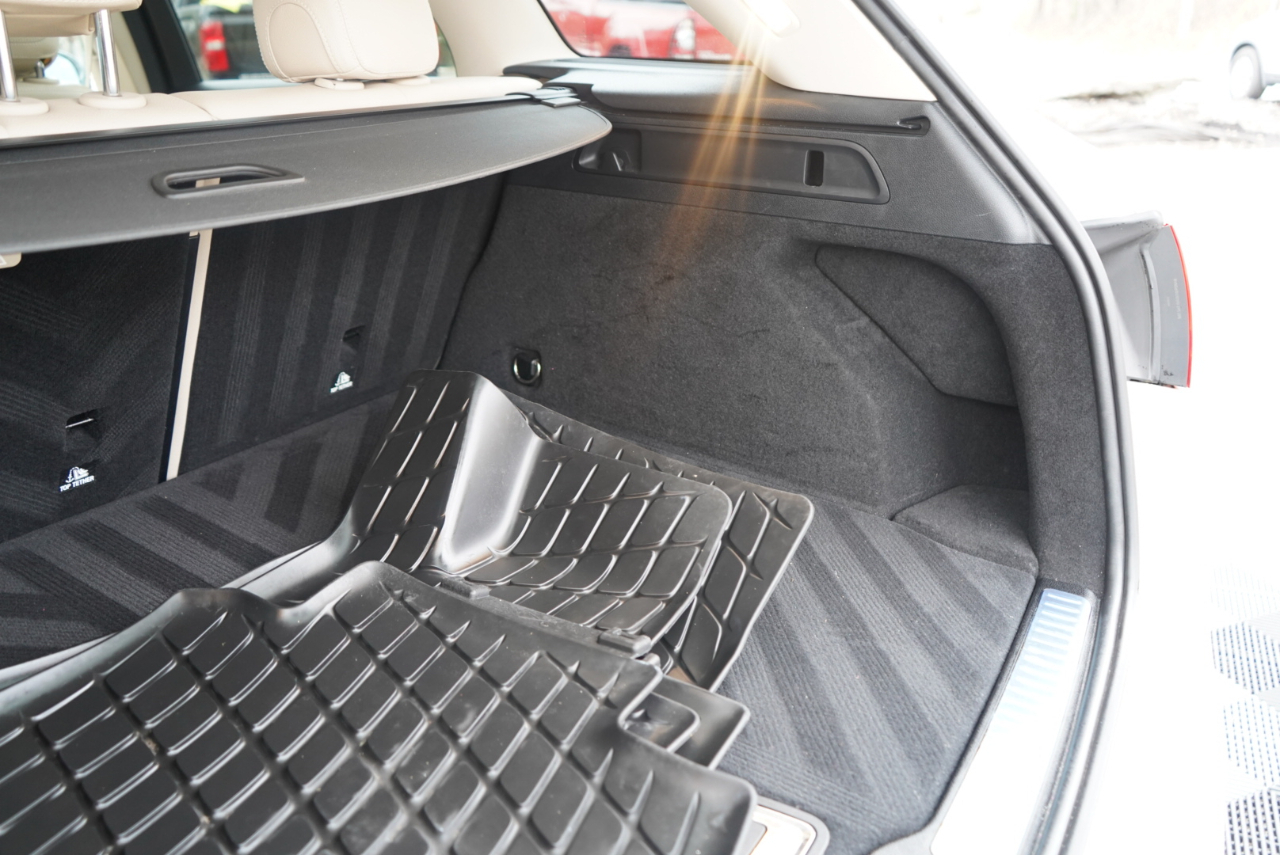 Mercedes-Benz GLC GLC 300 4MATIC SUV 2022