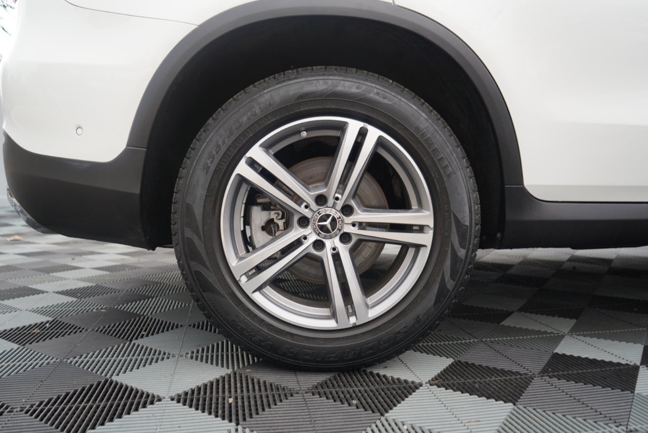 Mercedes-Benz GLC GLC 300 4MATIC SUV 2022