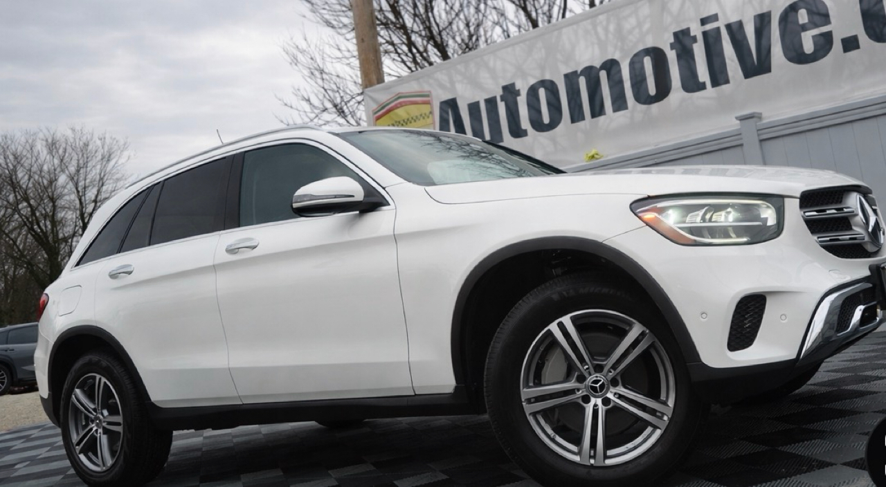 Mercedes-Benz GLC GLC 300 4MATIC SUV 2022