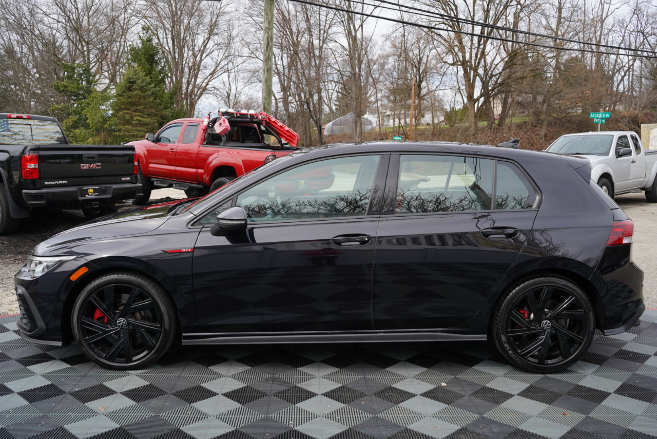 Volkswagen Golf GTI 2.0T SE DSG 2022