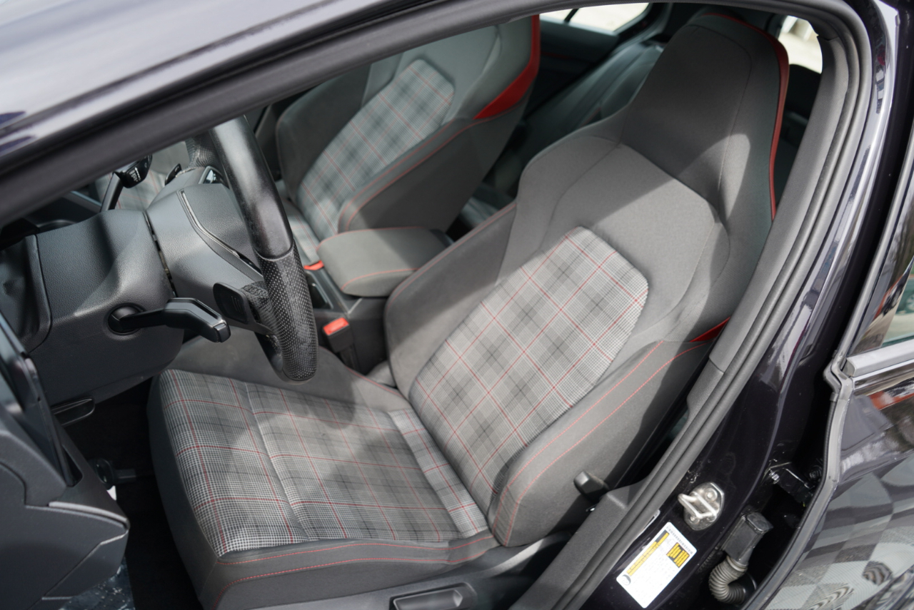 Volkswagen Golf GTI 2.0T SE DSG 2022