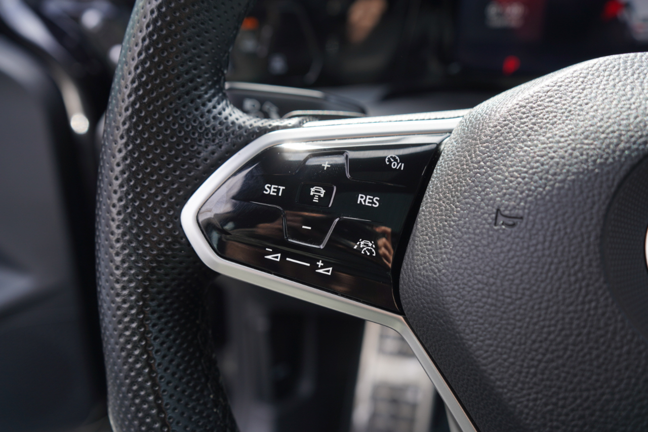 Volkswagen Golf GTI 2.0T SE DSG 2022