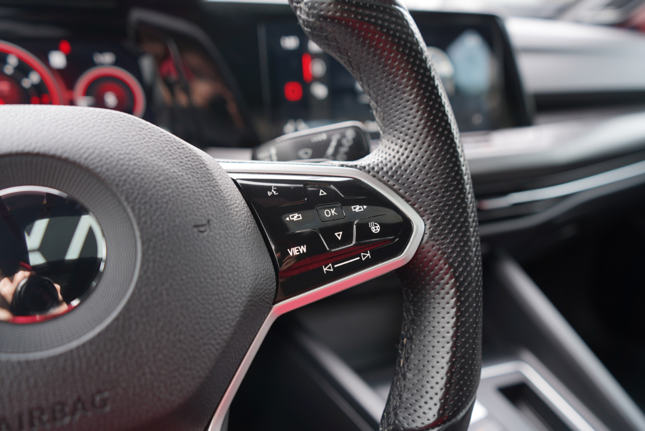 Volkswagen Golf GTI 2.0T SE DSG 2022