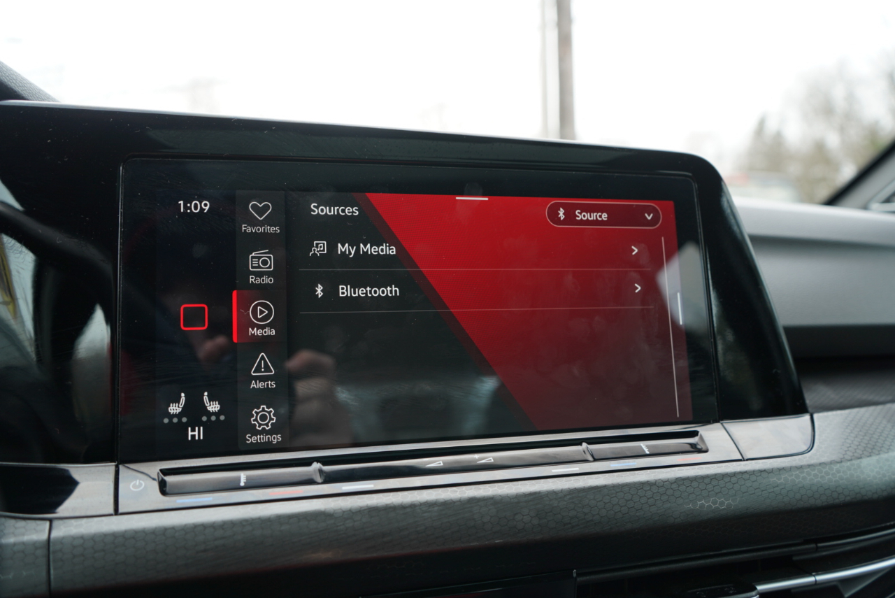 Volkswagen Golf GTI 2.0T SE DSG 2022