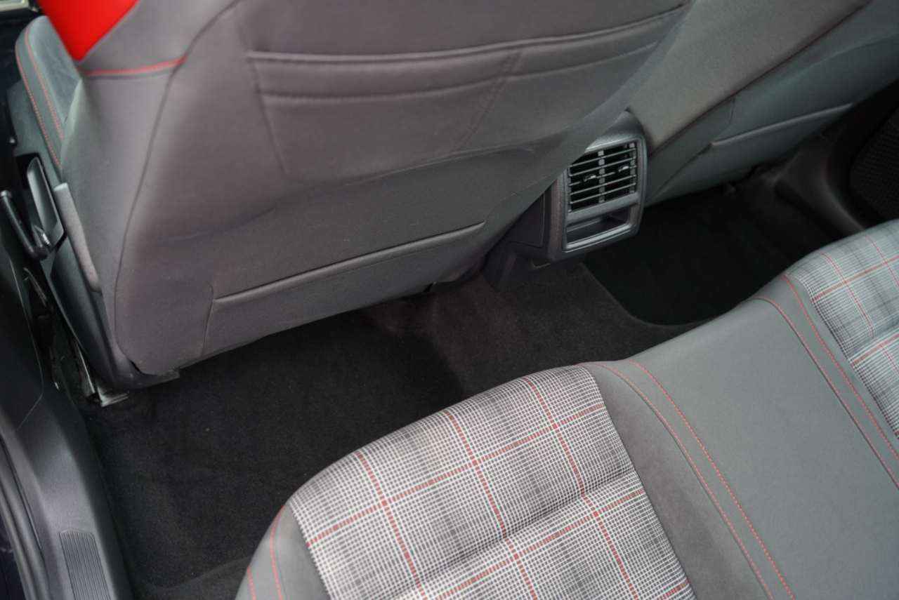 Volkswagen Golf GTI 2.0T SE DSG 2022