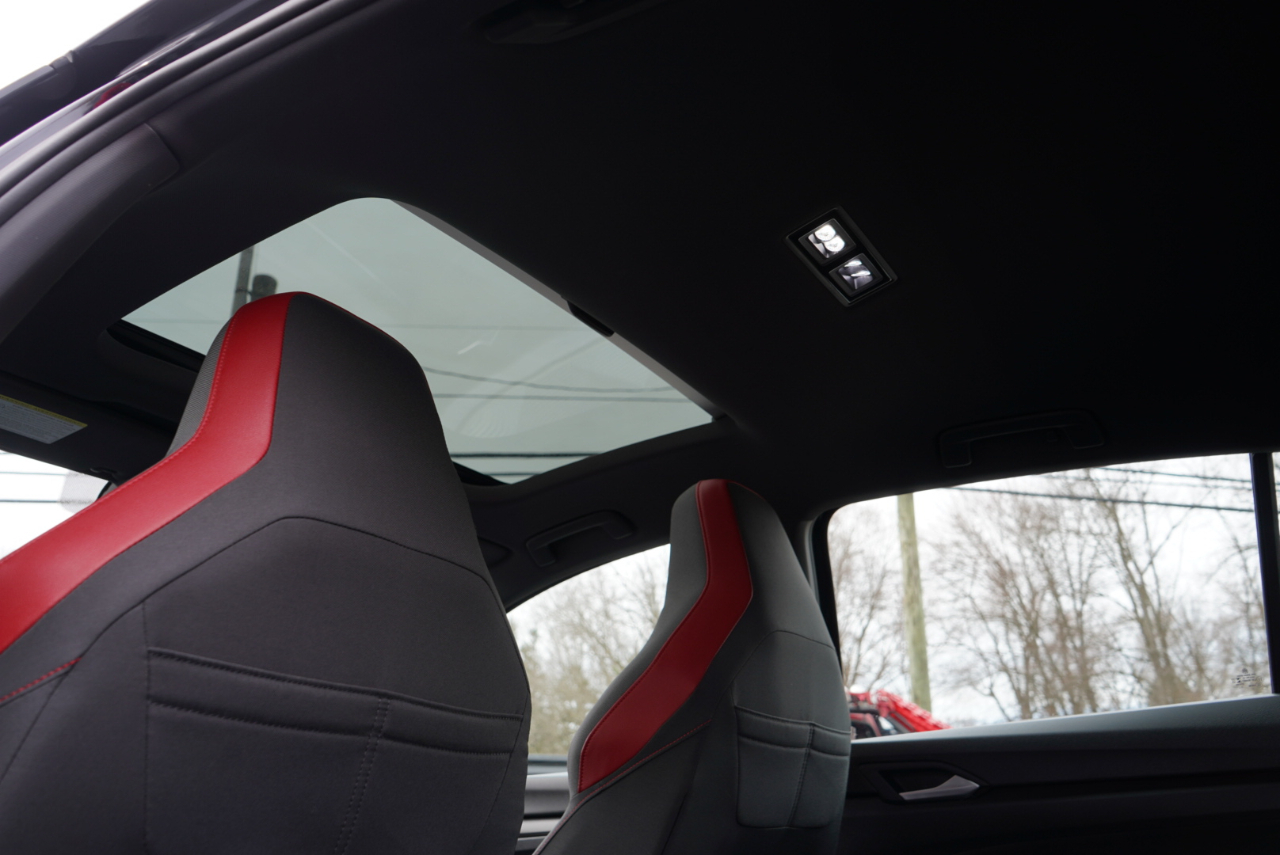 Volkswagen Golf GTI 2.0T SE DSG 2022