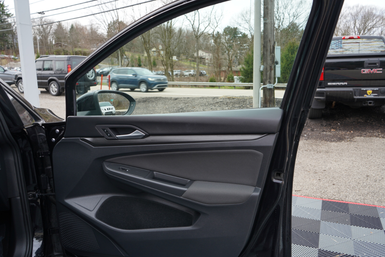 Volkswagen Golf GTI 2.0T SE DSG 2022