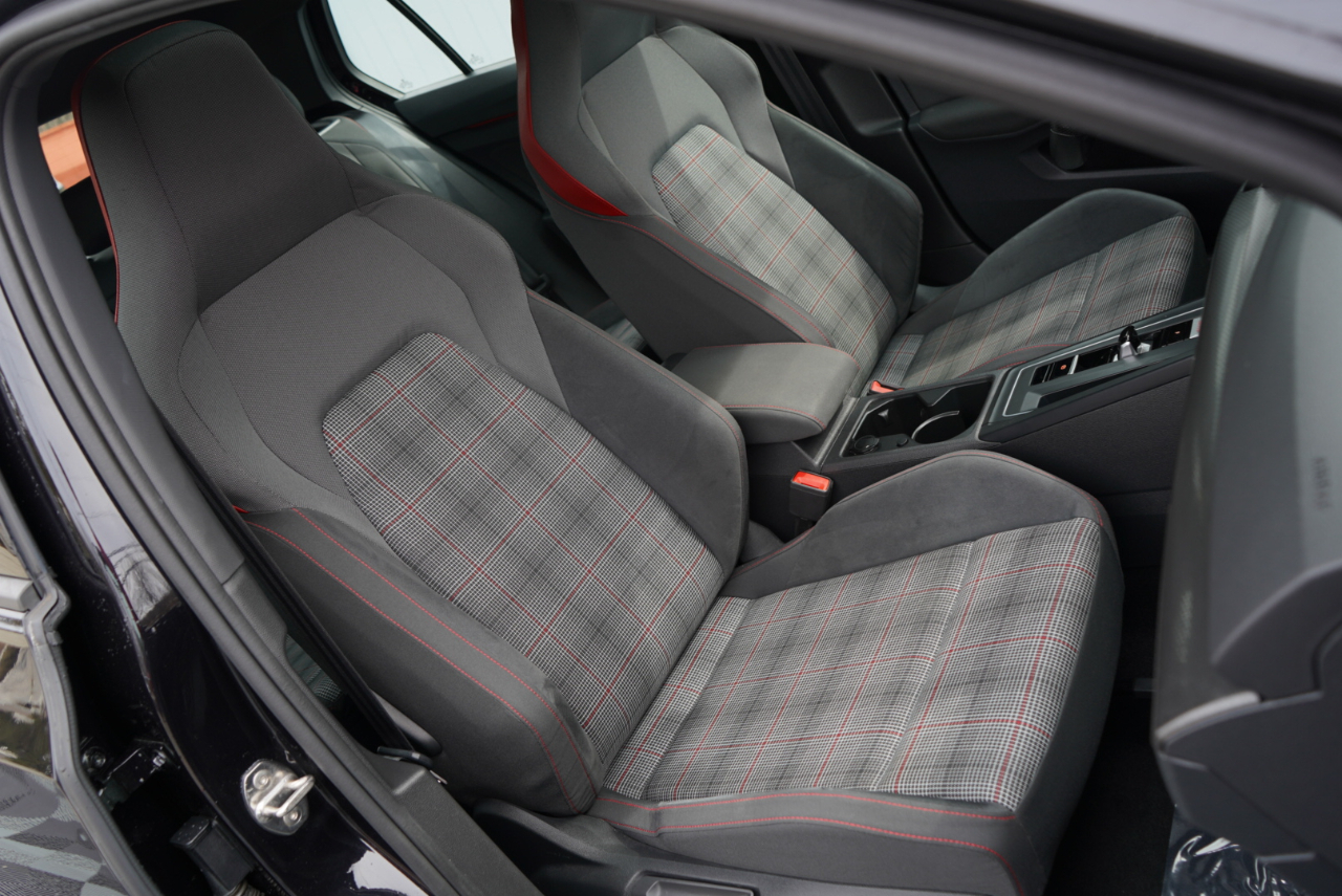 Volkswagen Golf GTI 2.0T SE DSG 2022