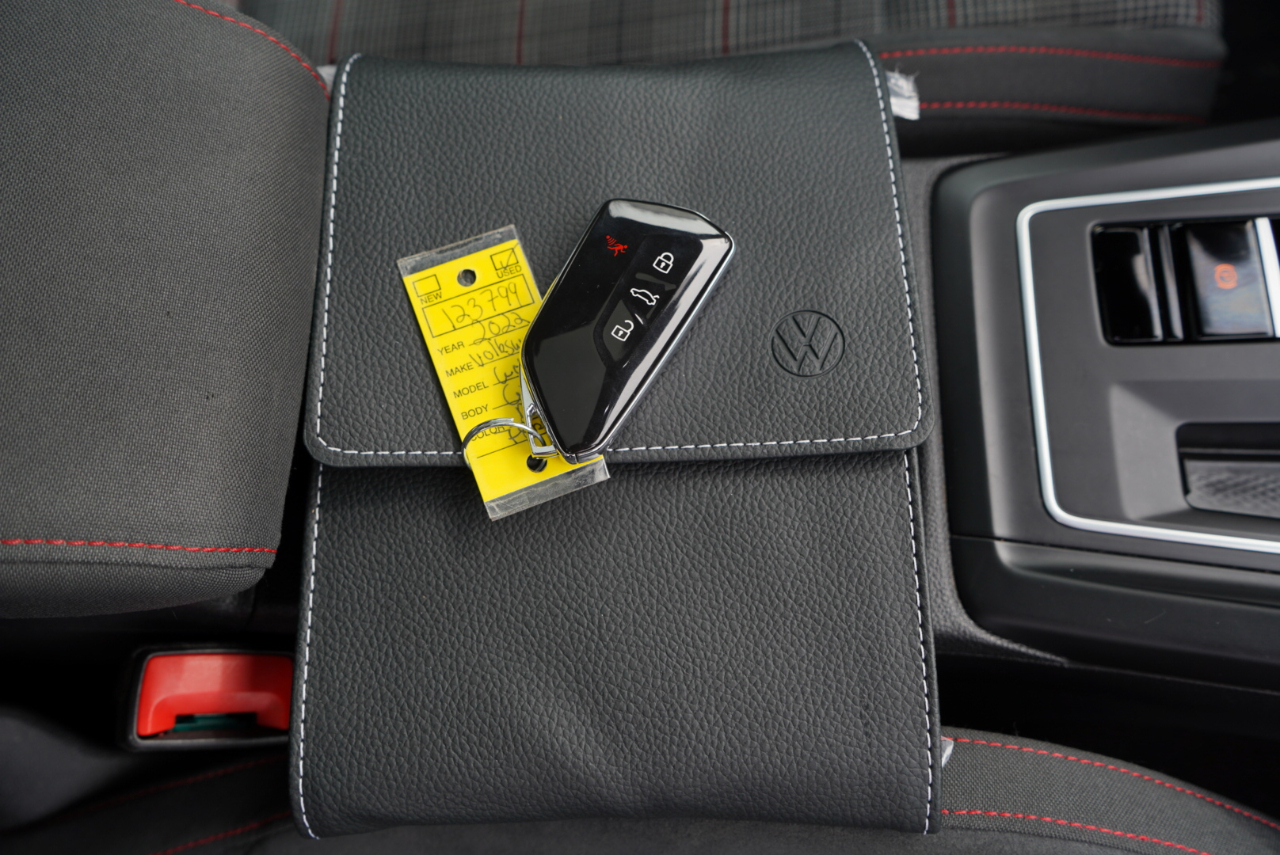 Volkswagen Golf GTI 2.0T SE DSG 2022