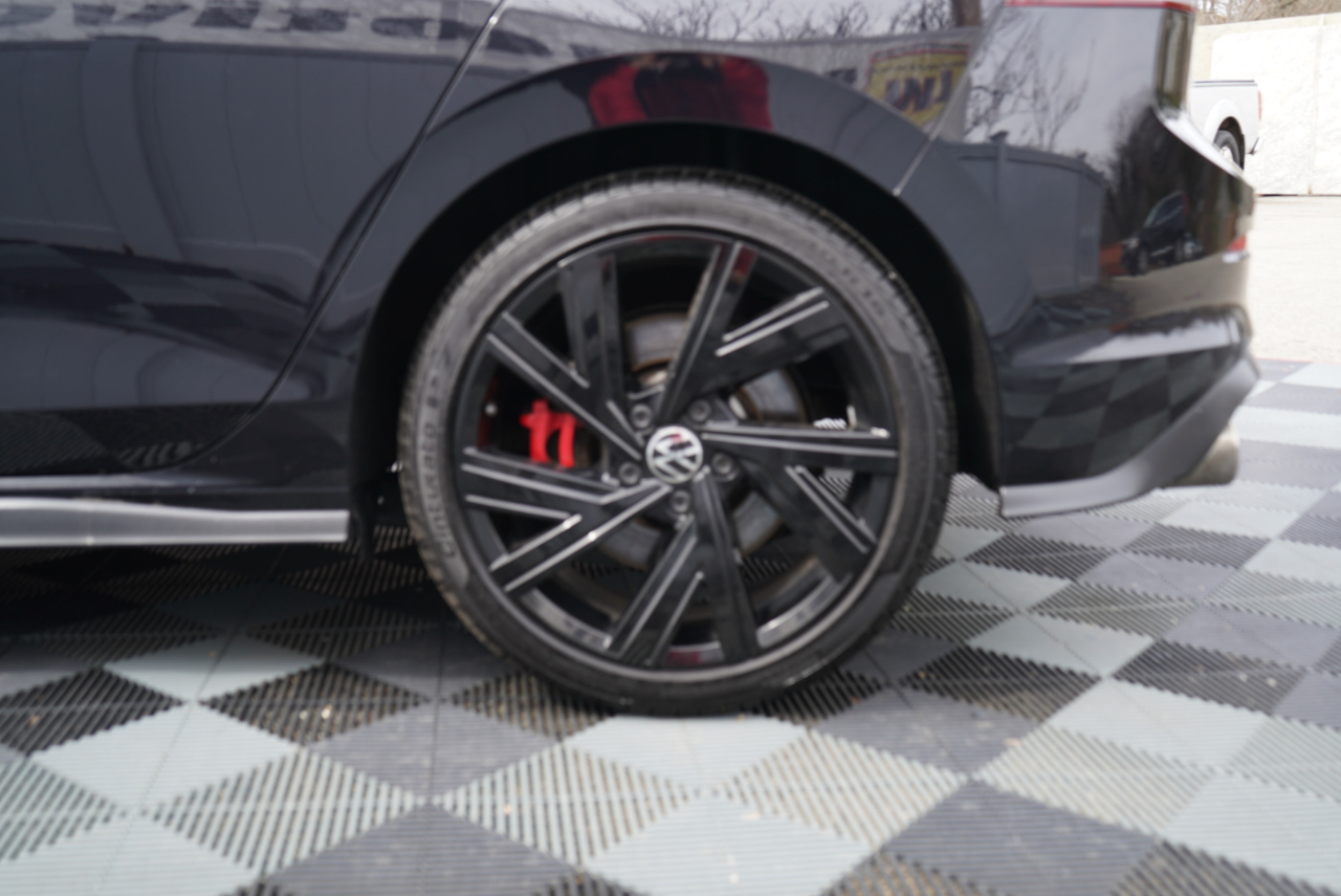 Volkswagen Golf GTI 2.0T SE DSG 2022