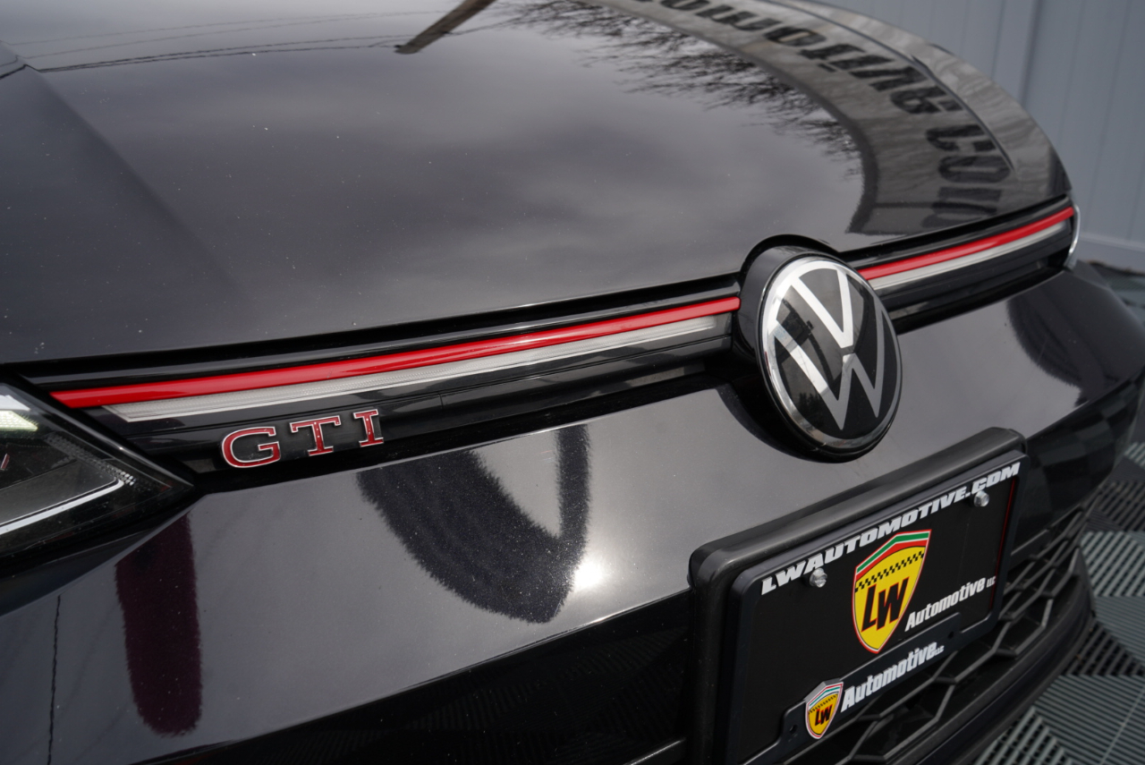 Volkswagen Golf GTI 2.0T SE DSG 2022