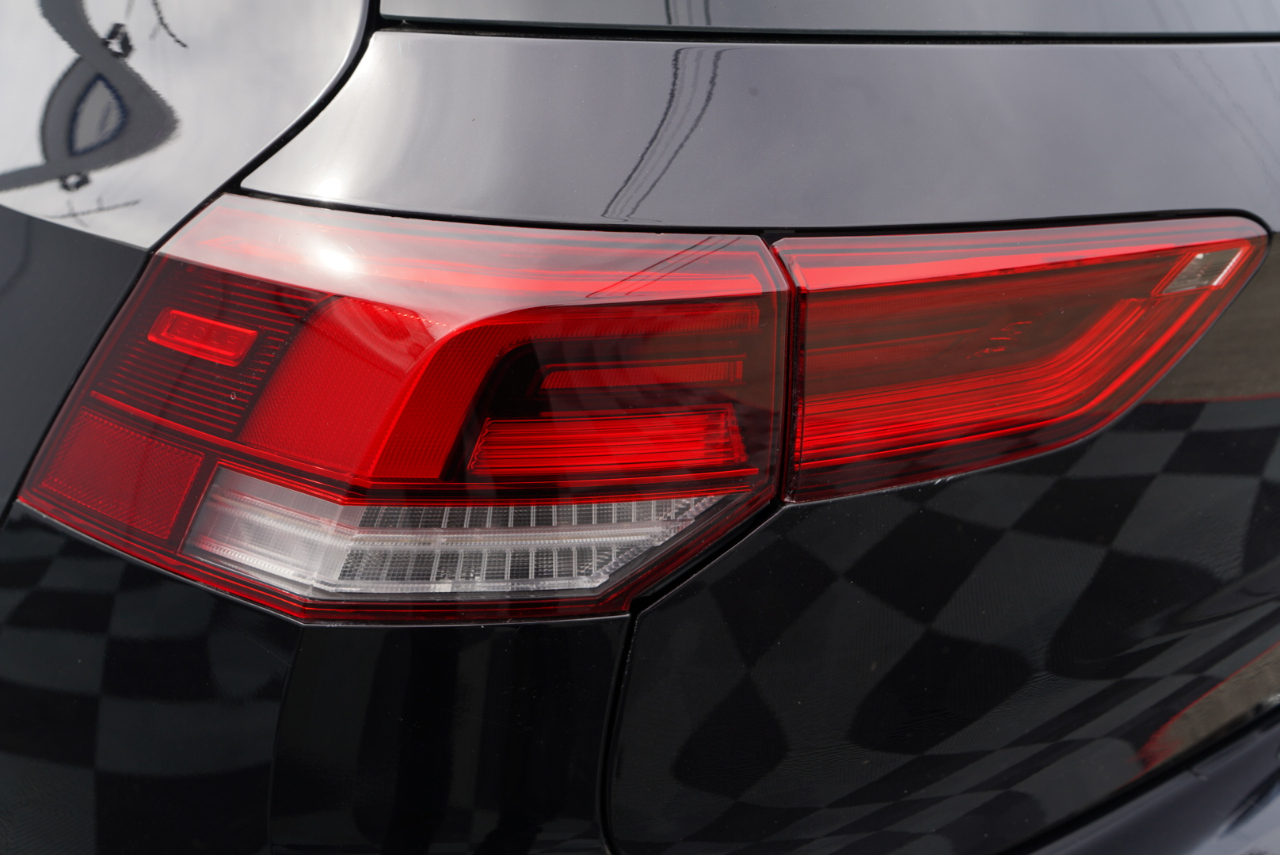 Volkswagen Golf GTI 2.0T SE DSG 2022