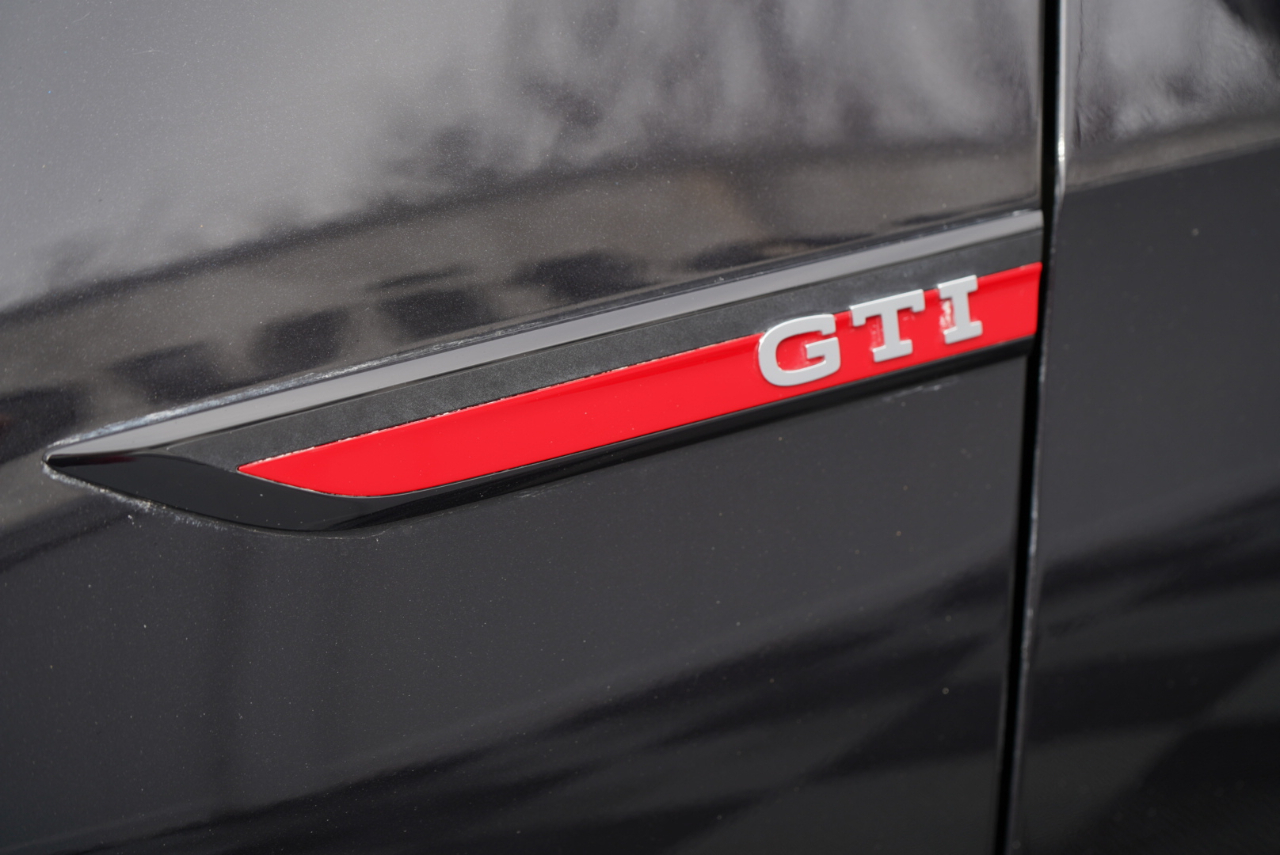 Volkswagen Golf GTI 2.0T SE DSG 2022