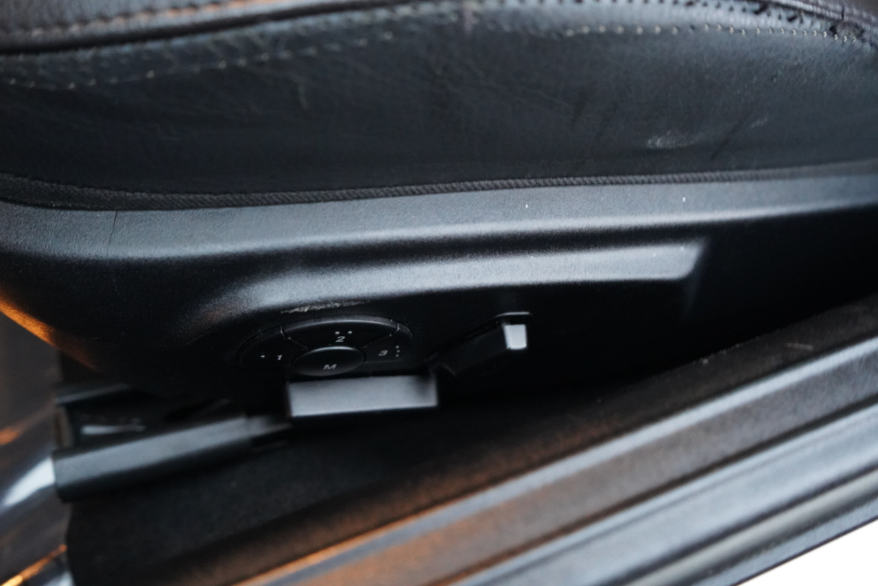 Mercedes-Benz SLK-Class 2dr Roadster 3.0L 2009