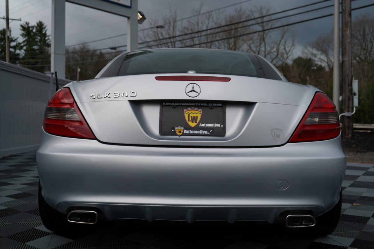 Mercedes-Benz SLK-Class 2dr Roadster 3.0L 2009
