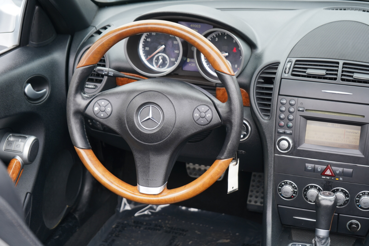 Mercedes-Benz SLK-Class 2dr Roadster 3.0L 2009