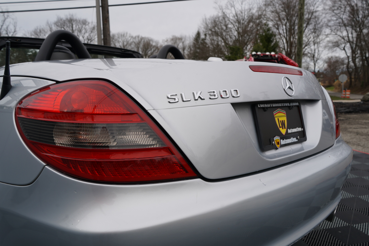 Mercedes-Benz SLK-Class 2dr Roadster 3.0L 2009