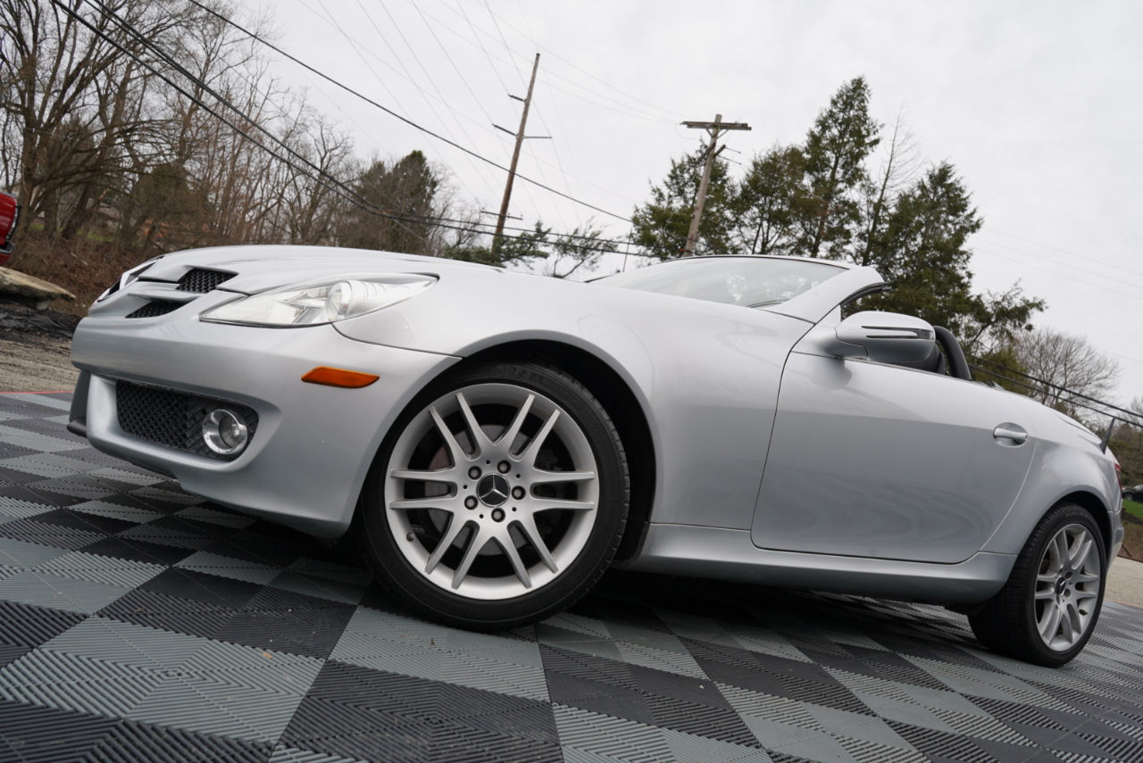 Mercedes-Benz SLK-Class 2dr Roadster 3.0L 2009