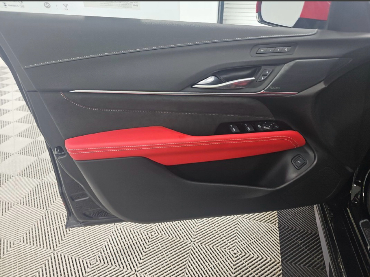 Cadillac CT4-V 4dr Sdn Blackwing 2024