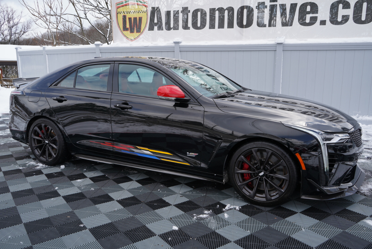 Cadillac CT4-V 4dr Sdn Blackwing 2024