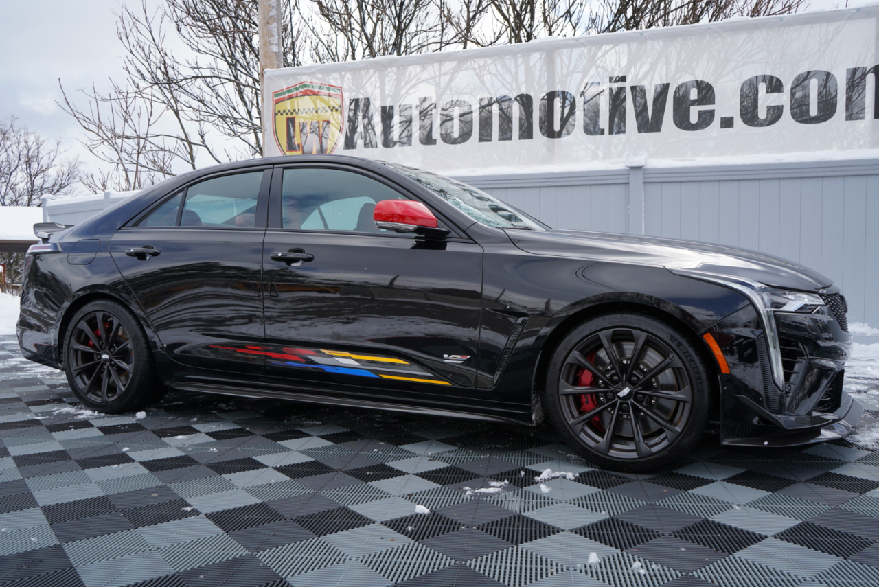 Cadillac CT4-V 4dr Sdn Blackwing 2024