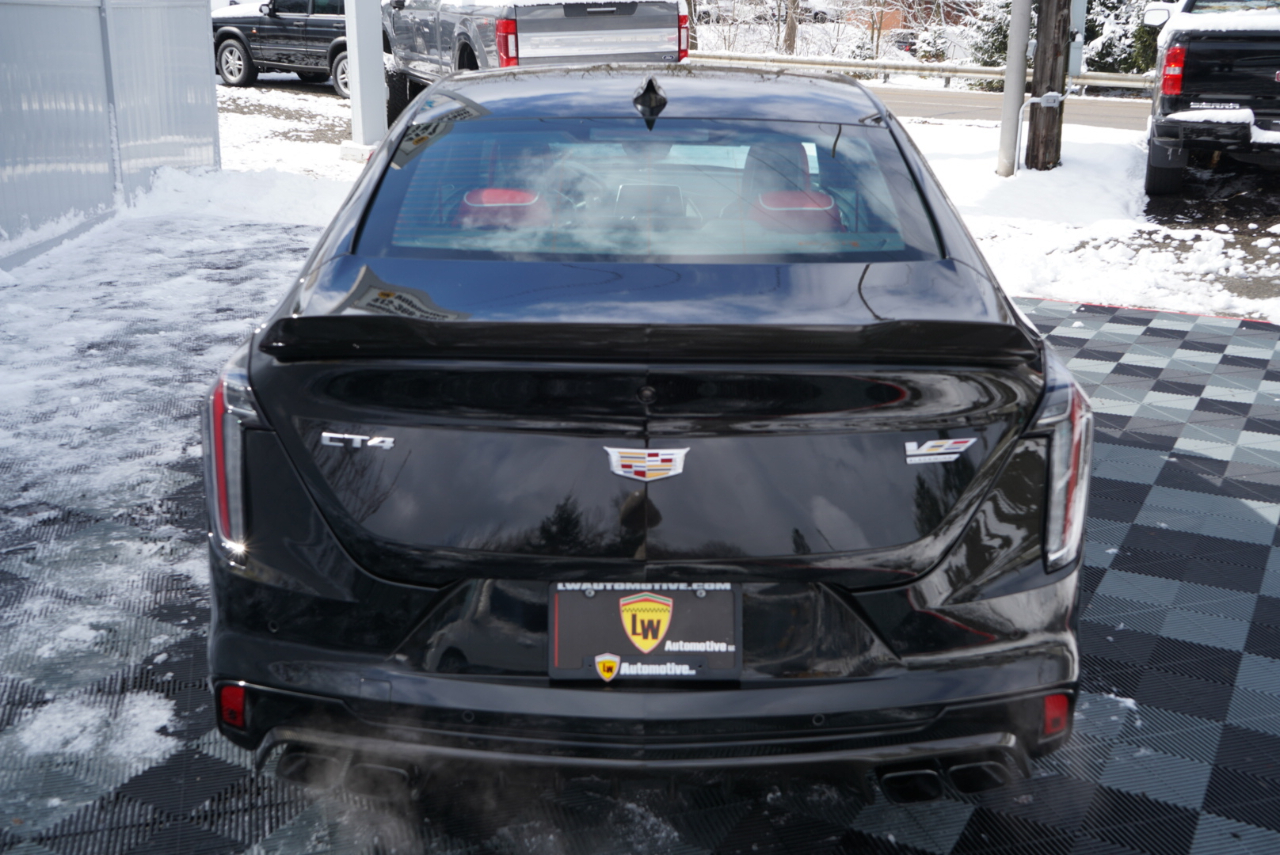 Cadillac CT4-V 4dr Sdn Blackwing 2024