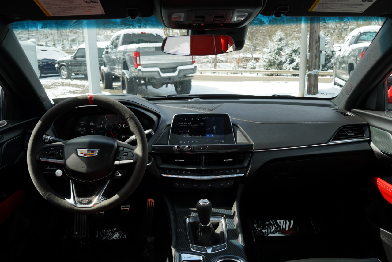 Cadillac CT4-V 4dr Sdn Blackwing 2024