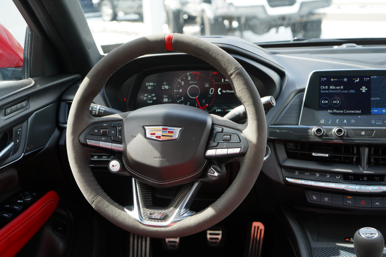 Cadillac CT4-V 4dr Sdn Blackwing 2024