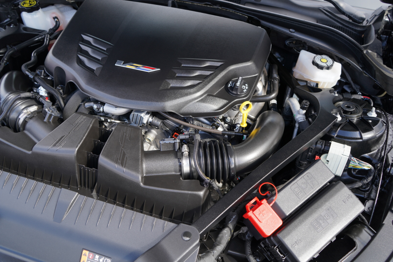 Cadillac CT4-V 4dr Sdn Blackwing 2024