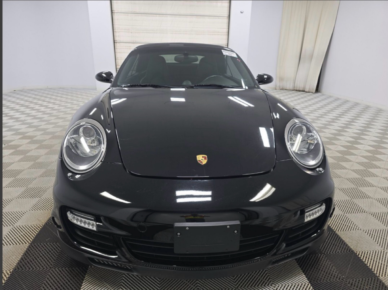 Porsche 911 2dr Cabriolet Turbo 2009