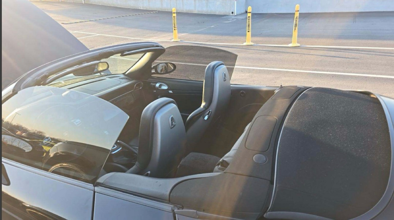 Porsche 911 2dr Cabriolet Turbo 2009