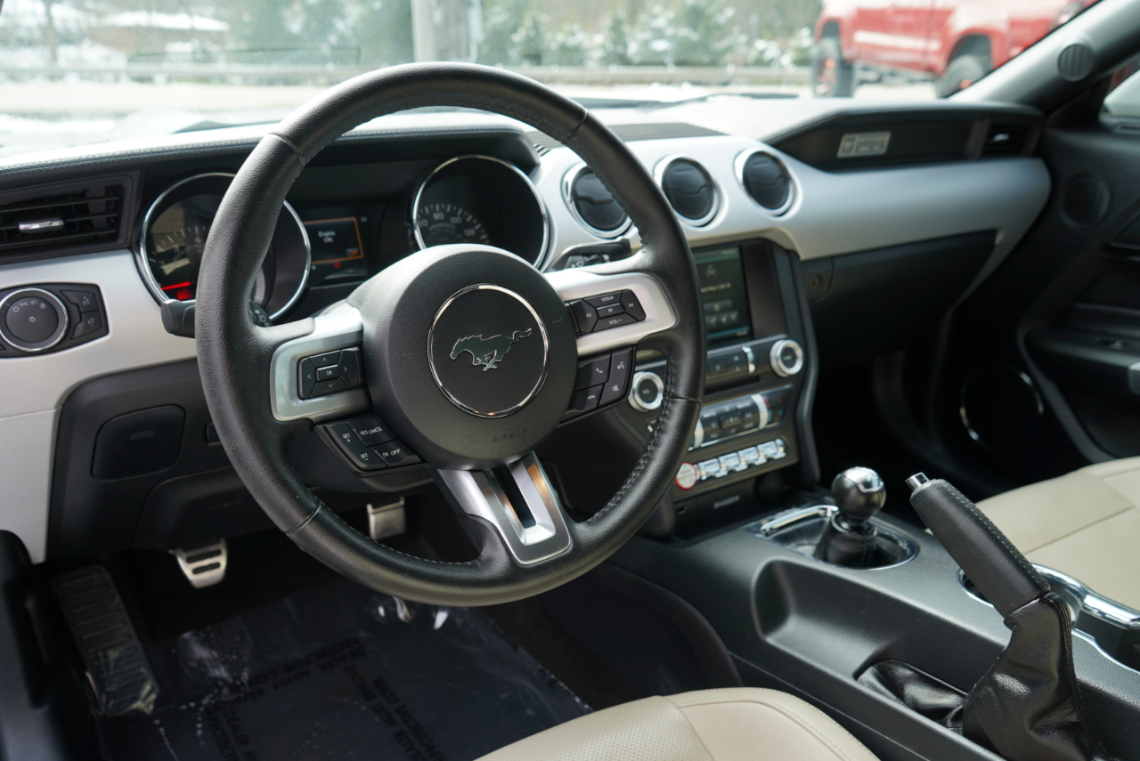 Ford Mustang 2dr Conv GT Premium 2015