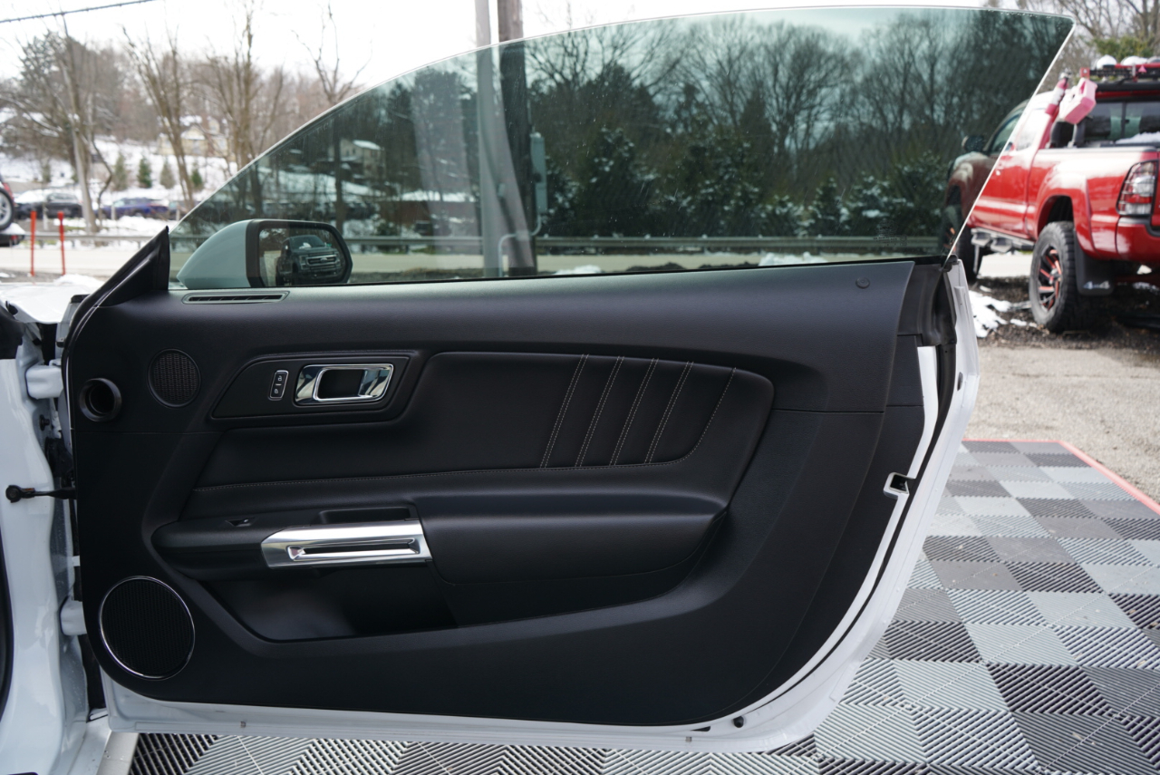 Ford Mustang 2dr Conv GT Premium 2015