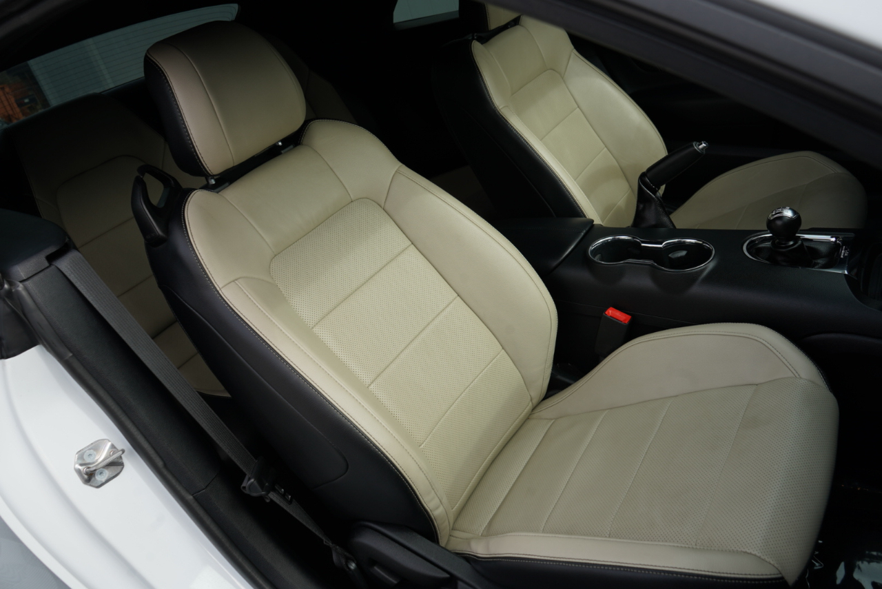 Ford Mustang 2dr Conv GT Premium 2015