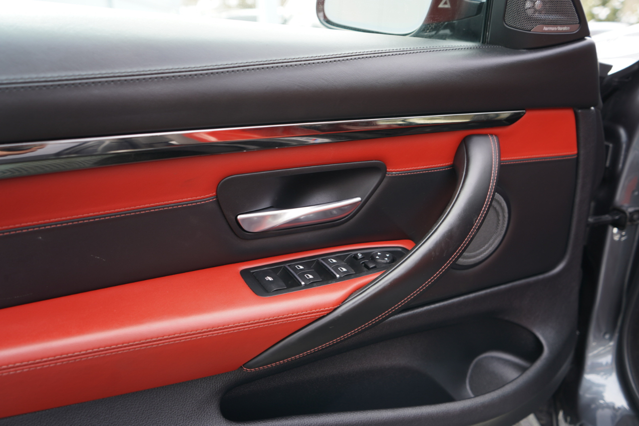 BMW M4 Convertible 2020