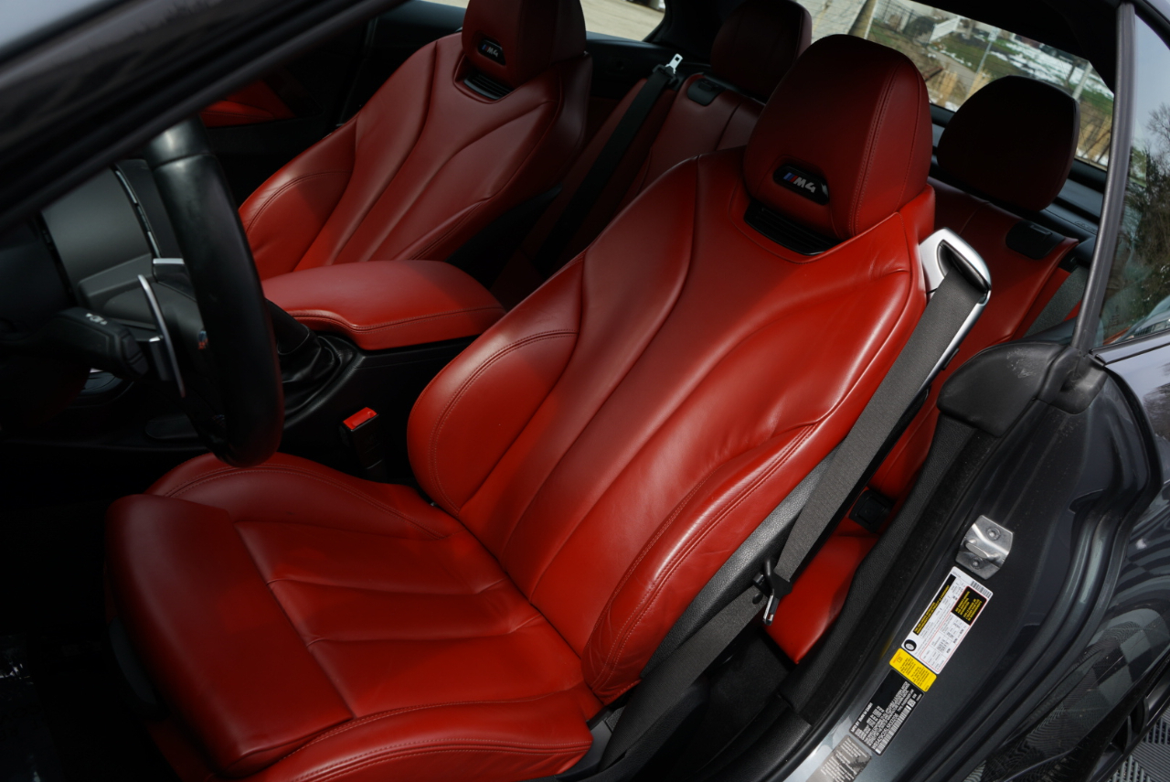 BMW M4 Convertible 2020