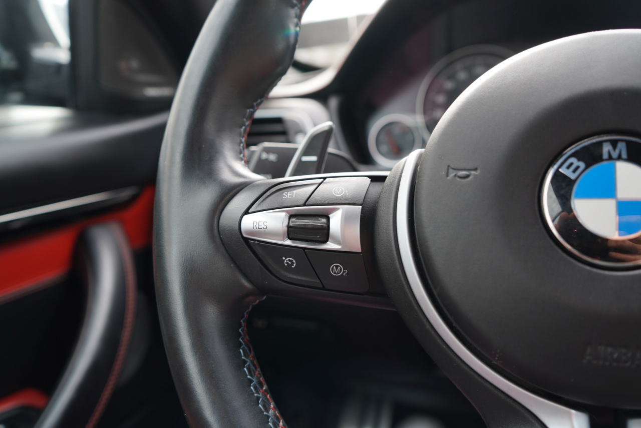 BMW M4 Convertible 2020