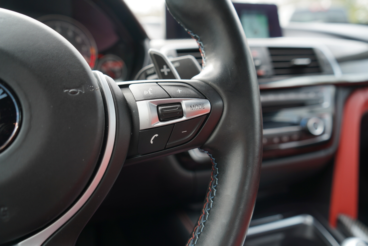 BMW M4 Convertible 2020