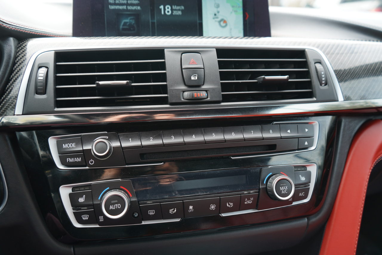 BMW M4 Convertible 2020