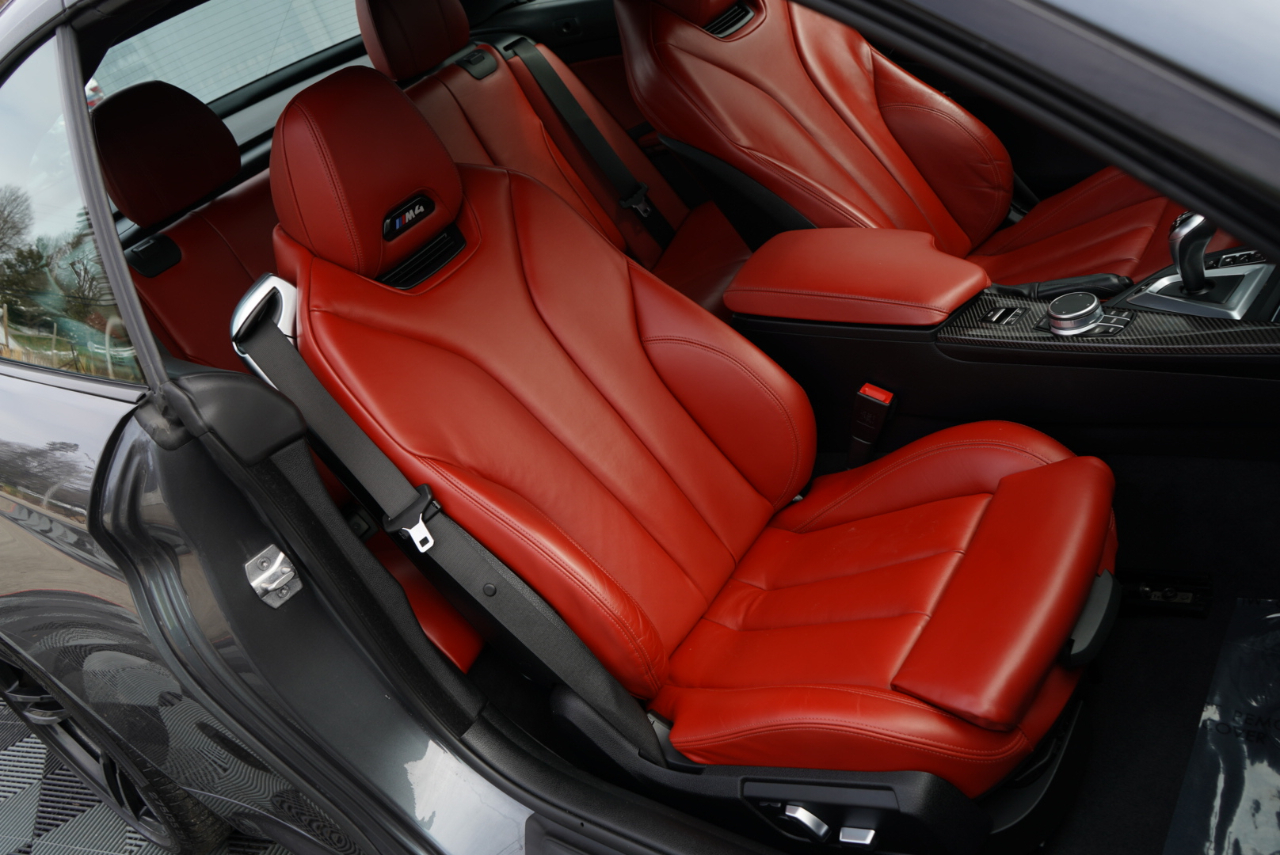 BMW M4 Convertible 2020